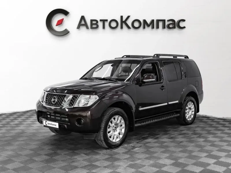 Nissan Pathfinder 2011