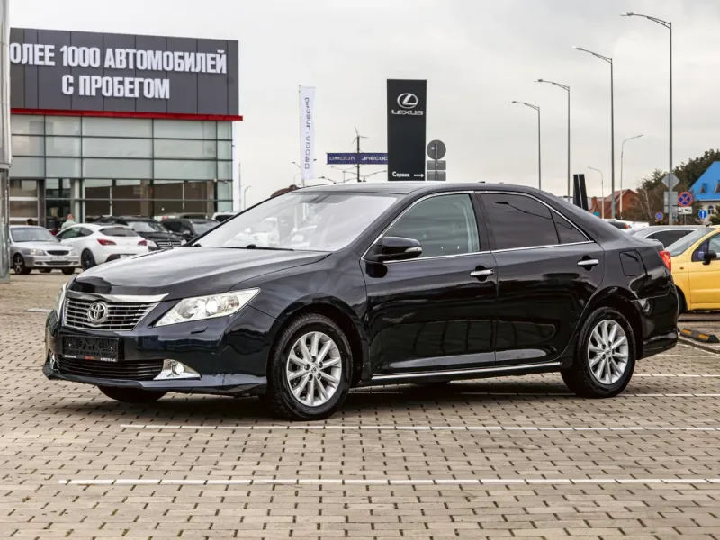Toyota Camry 2014