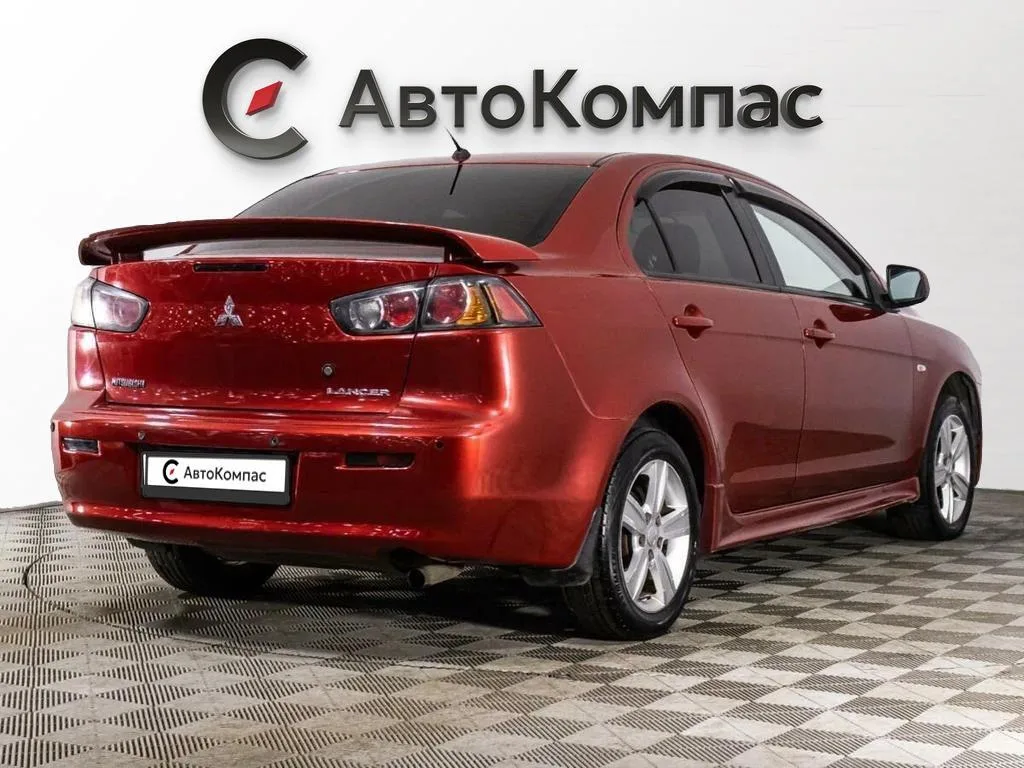 Mitsubishi Lancer