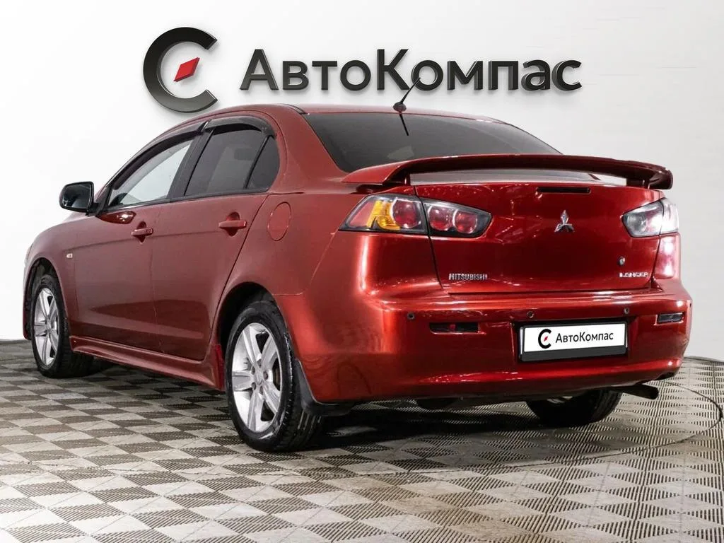 Mitsubishi Lancer