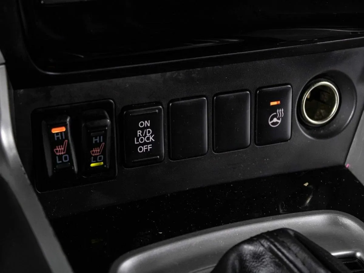 Mitsubishi Pajero Sport