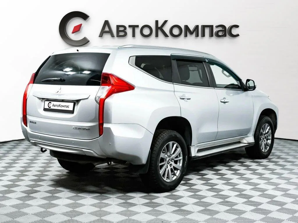 Mitsubishi Pajero Sport
