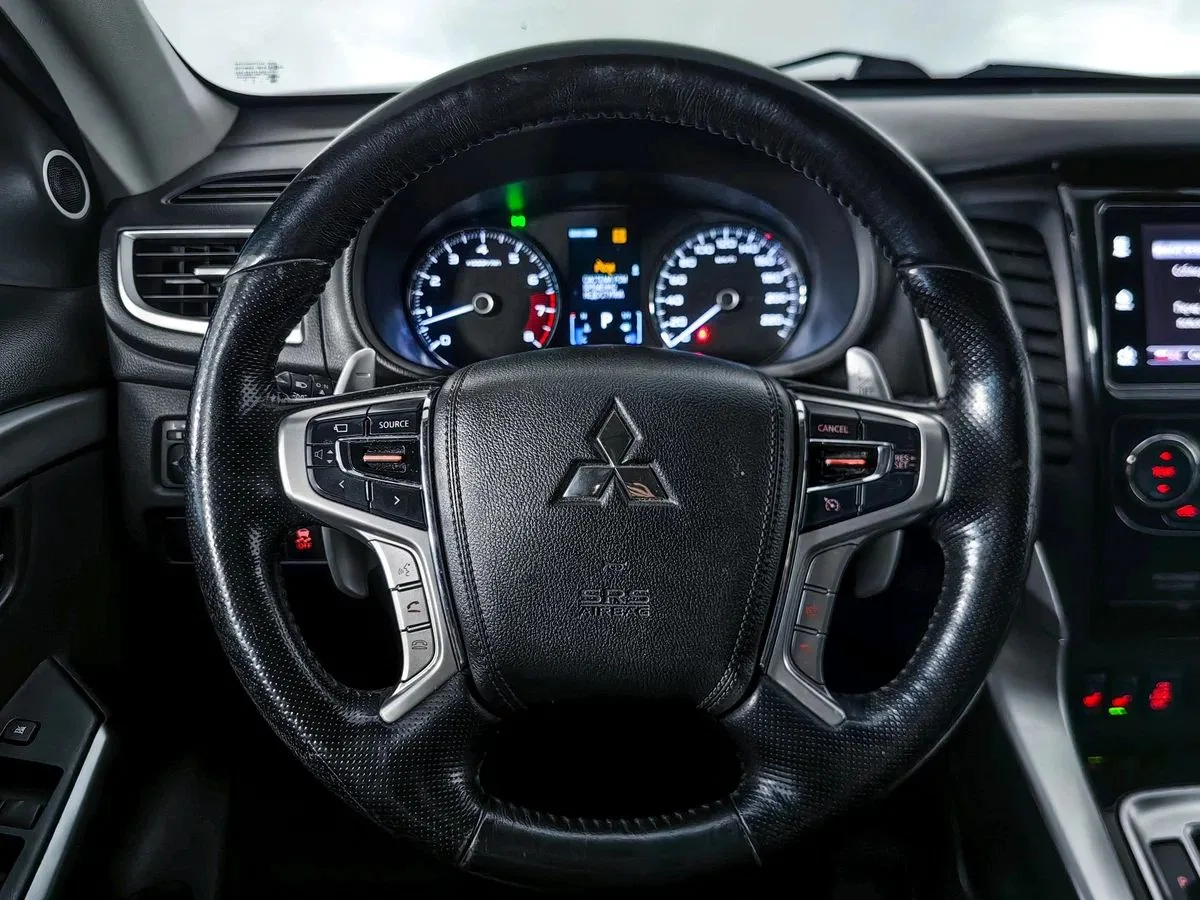Mitsubishi Pajero Sport