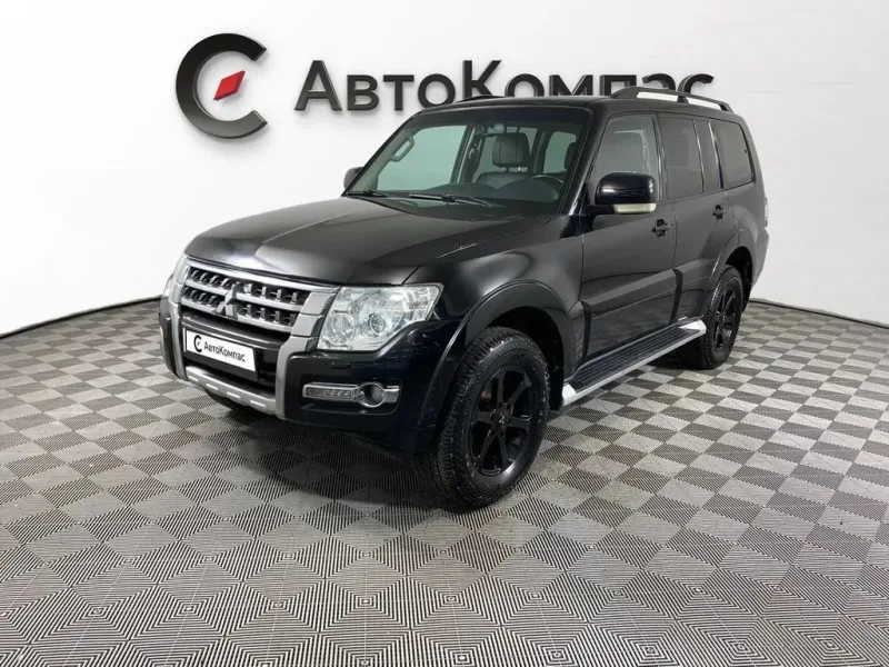 Mitsubishi Pajero 2014