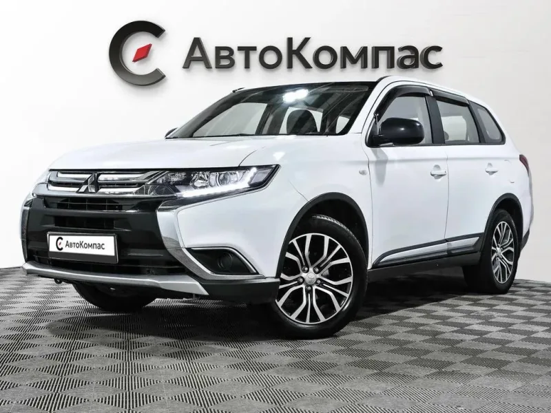 Mitsubishi Outlander 2016