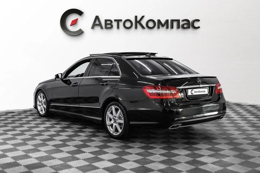 Mercedes-Benz E-Класс