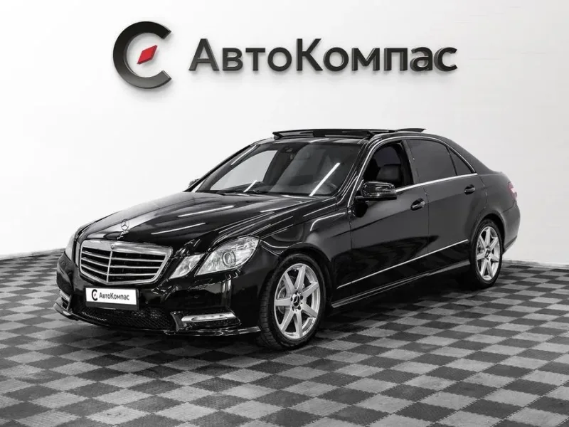 Mercedes-Benz E-Класс 2013
