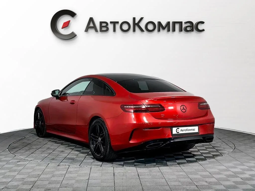 Mercedes-Benz E-Класс