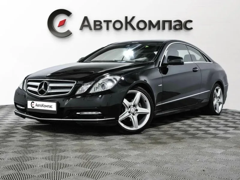 Mercedes-Benz E-Класс 2011