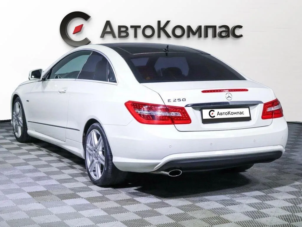 Mercedes-Benz E-Класс