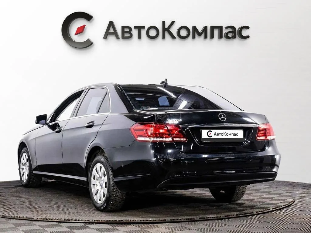 Mercedes-Benz E-Класс