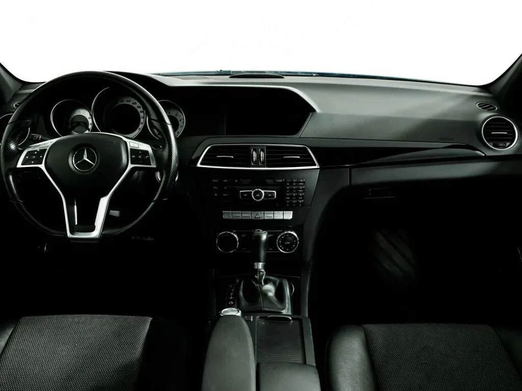 Mercedes-Benz C-Класс