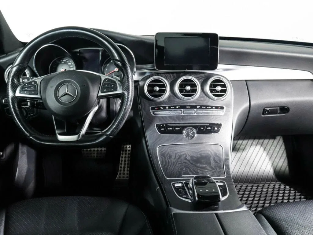 Mercedes-Benz C-Класс