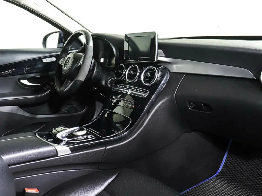 Mercedes-Benz C-Класс