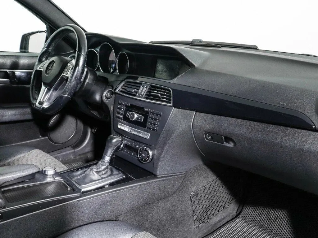 Mercedes-Benz C-Класс