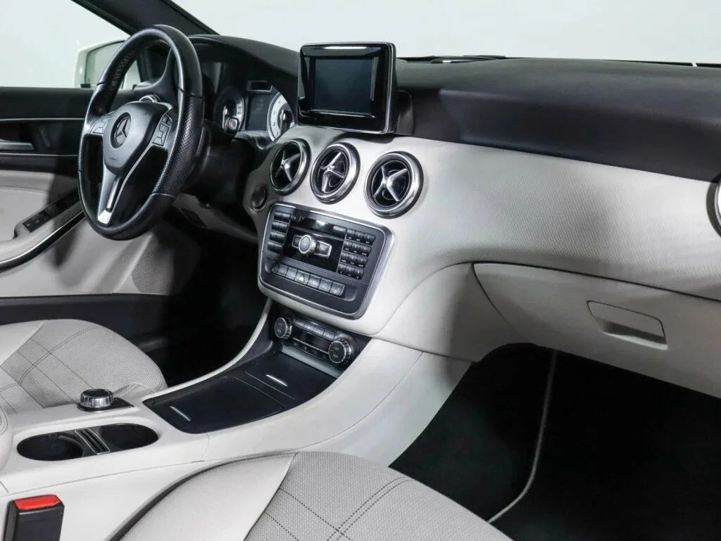 Mercedes-Benz A-Класс