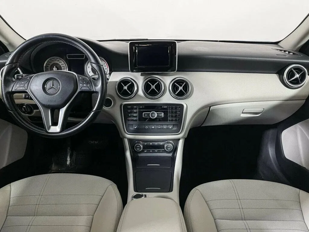 Mercedes-Benz A-Класс