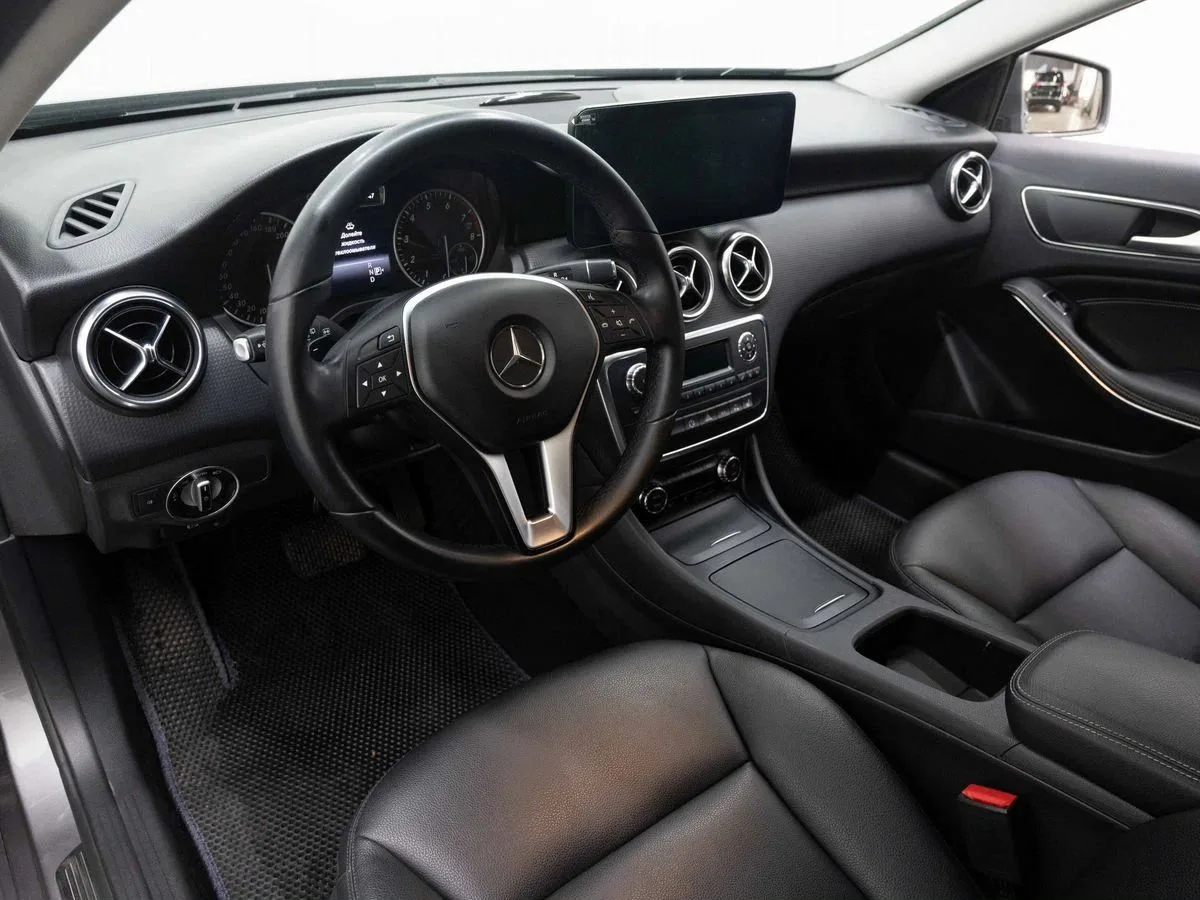 Mercedes-Benz A-Класс