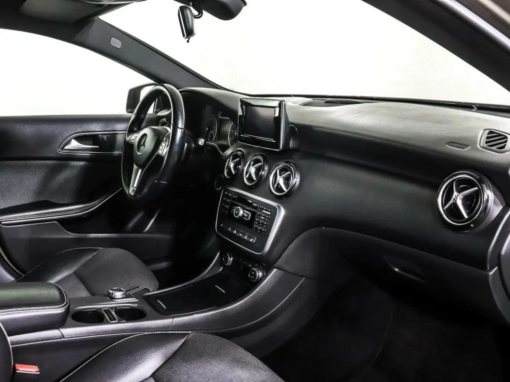 Mercedes-Benz A-Класс
