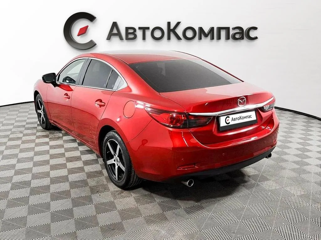 Mazda 6