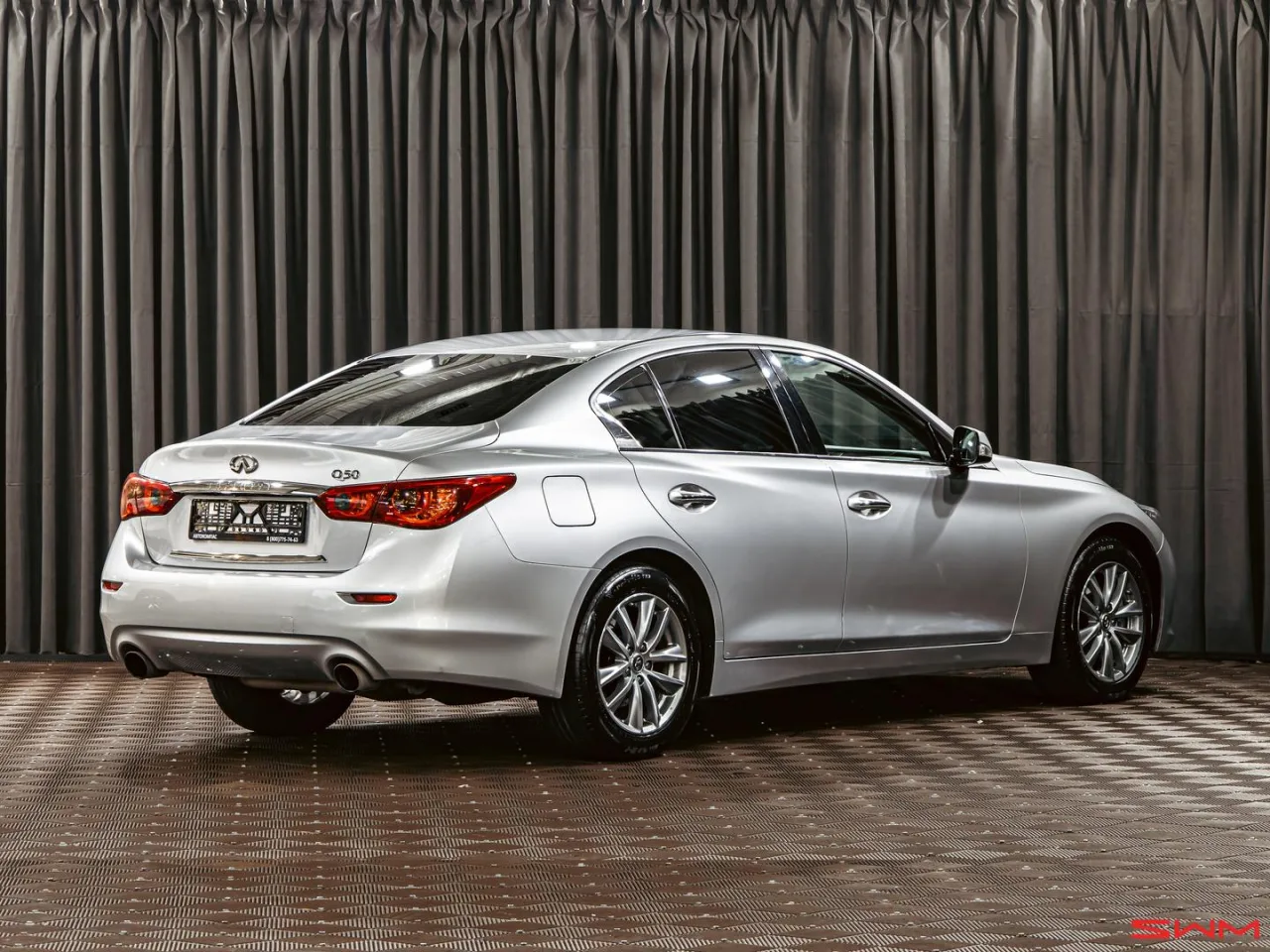 Infiniti Q50