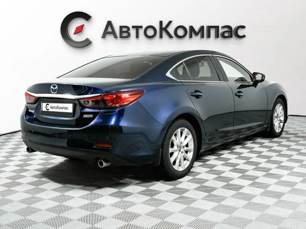 Mazda 6
