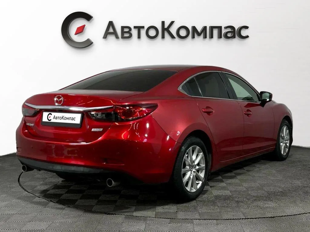 Mazda 6