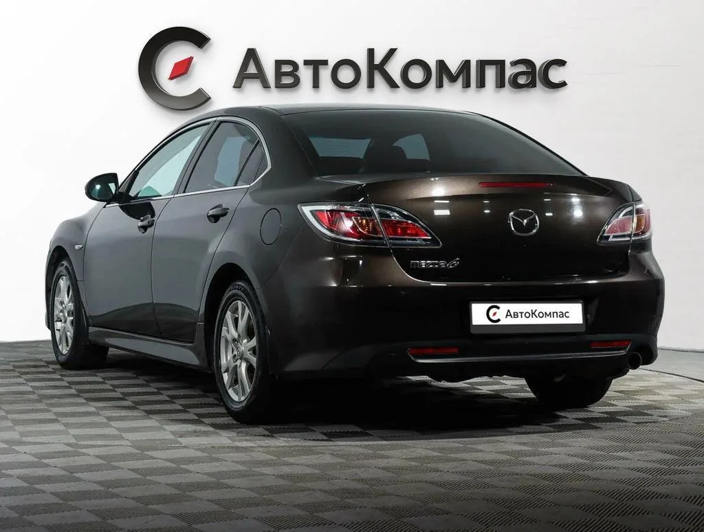 Mazda 6