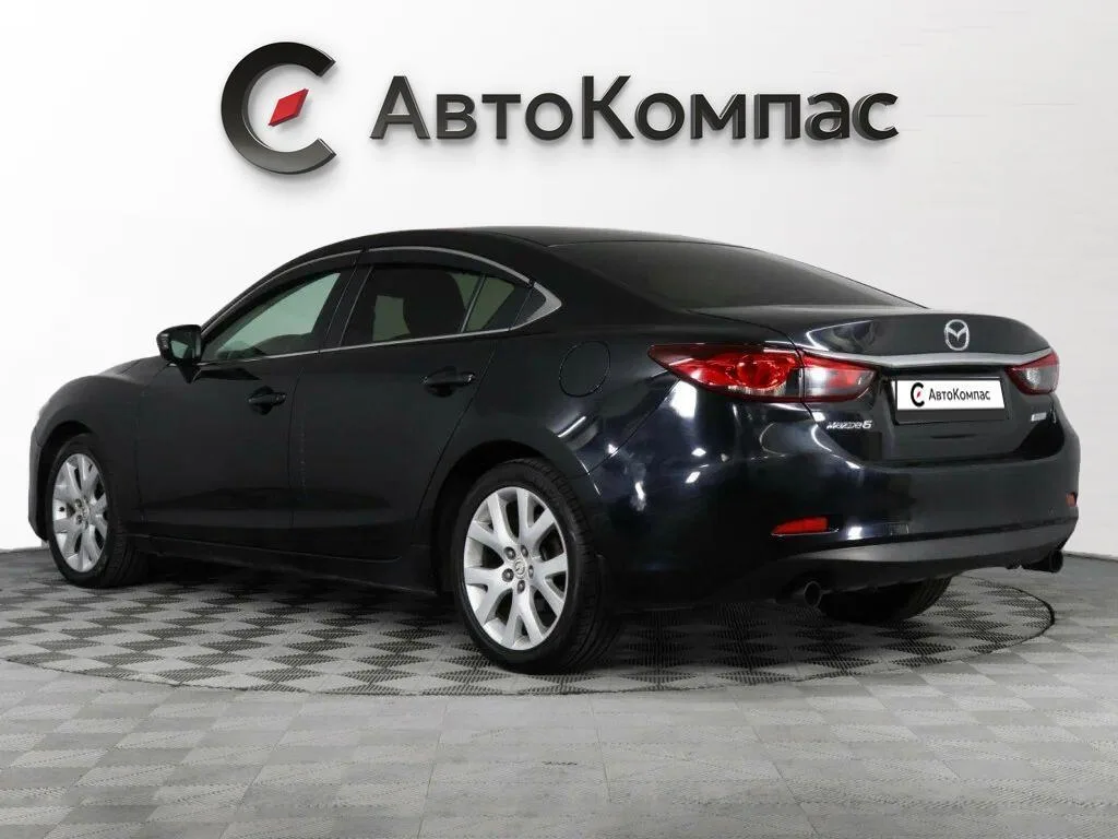 Mazda 6