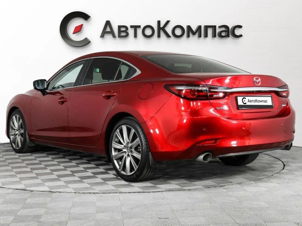 Mazda 6