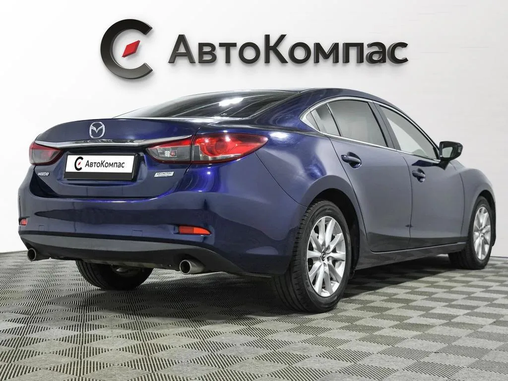 Mazda 6