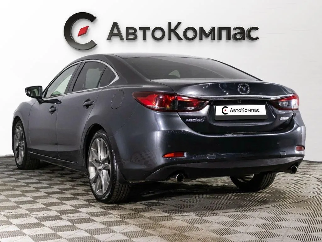 Mazda 6