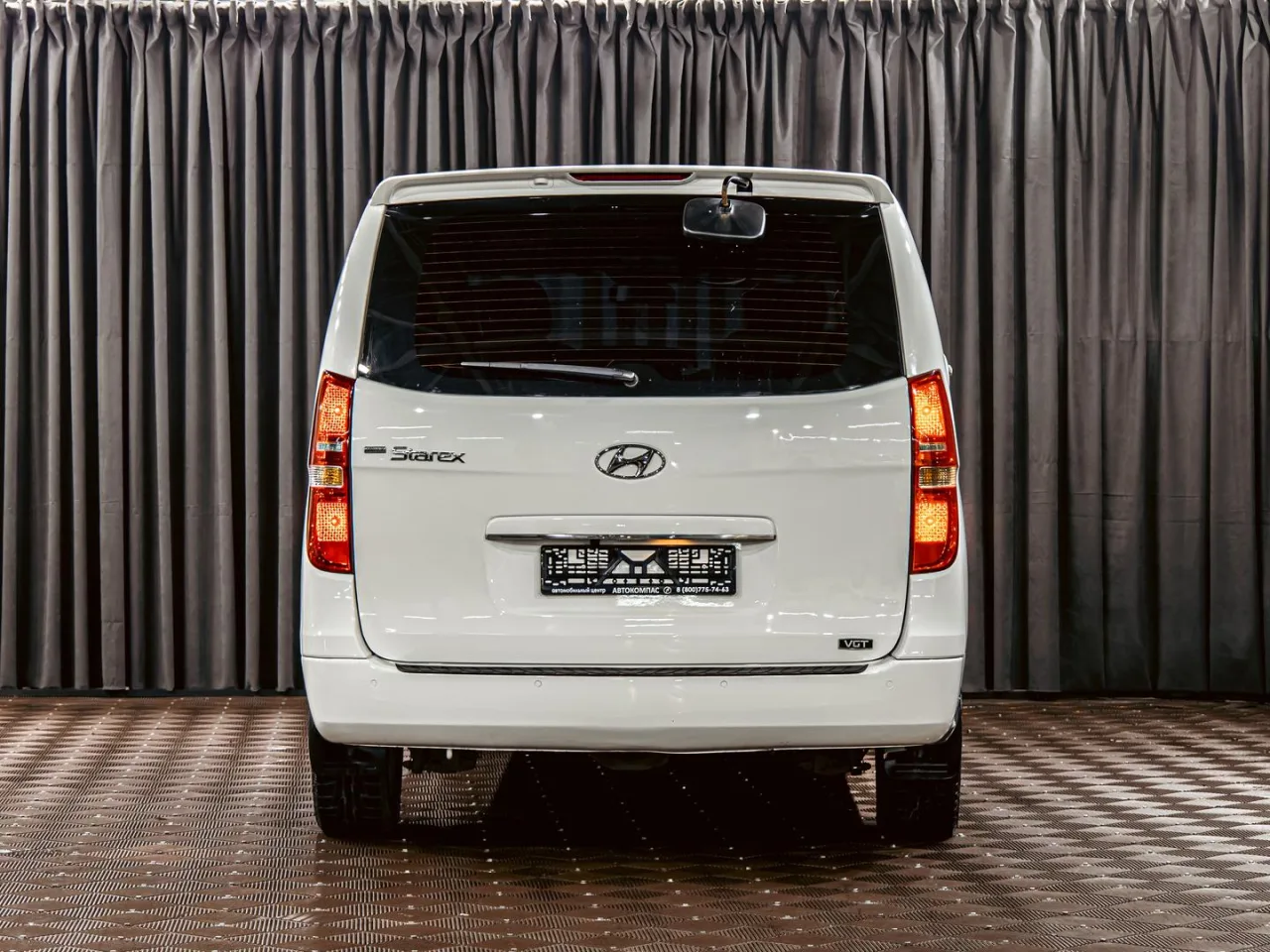 Hyundai Grand Starex