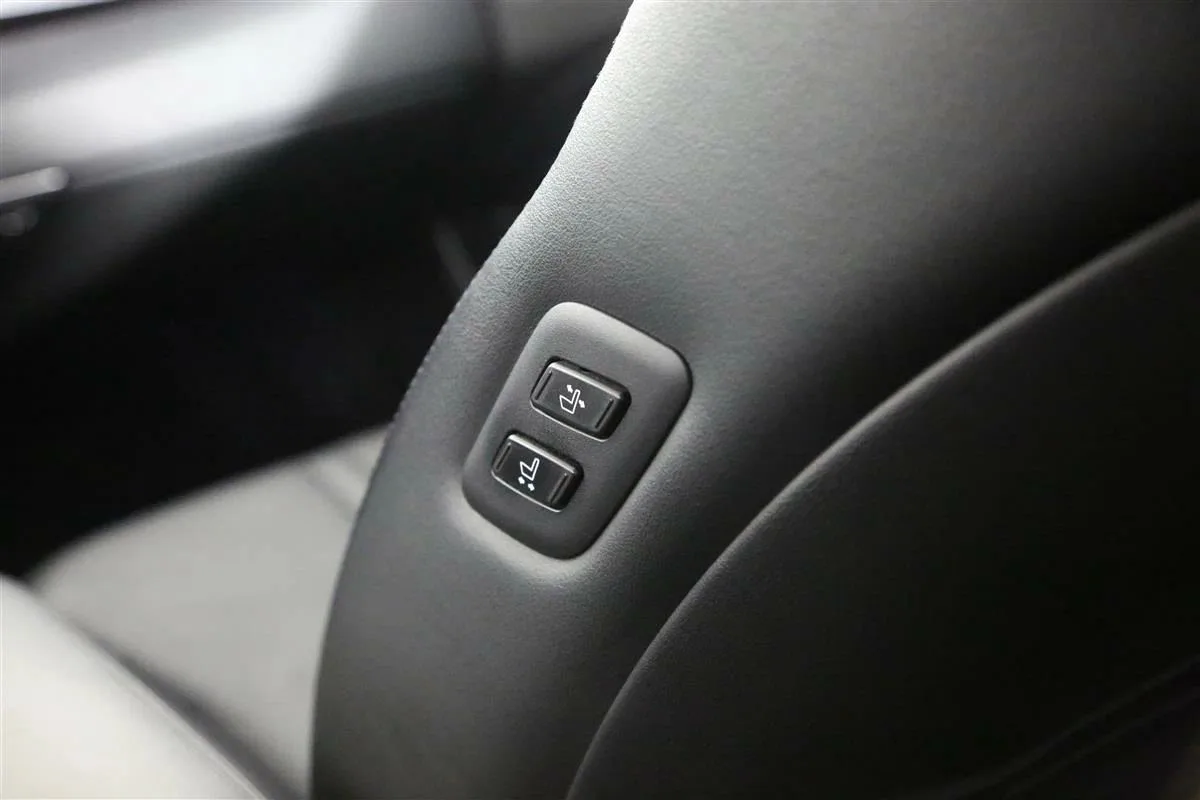 Kia Quoris
