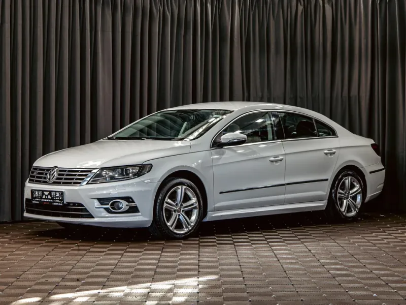 Volkswagen Passat CC 2014