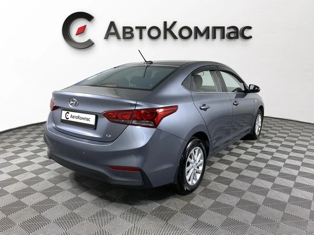 Hyundai Solaris