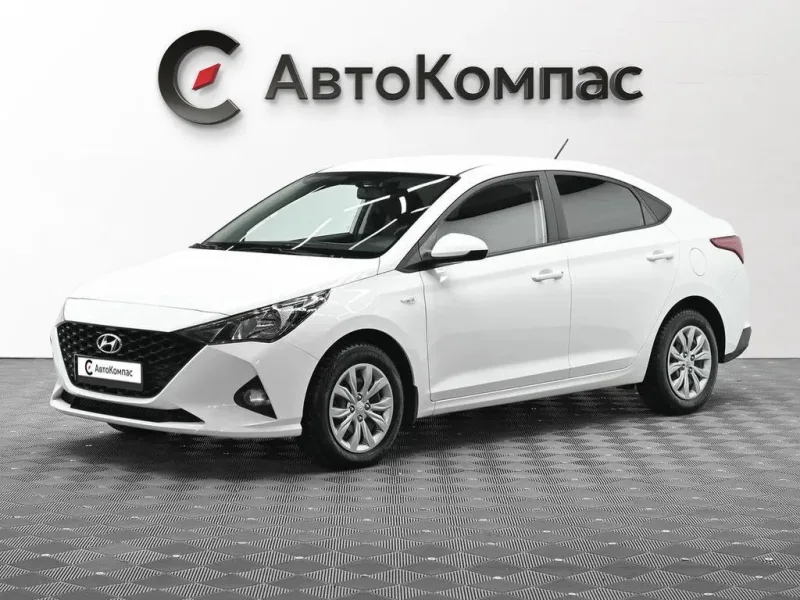 Hyundai Solaris 2022