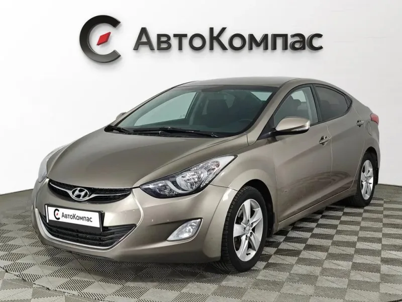 Hyundai Elantra 2012