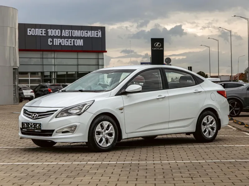 Hyundai Solaris 2015