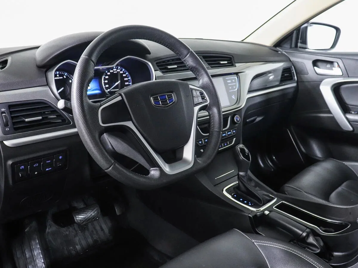 Geely Emgrand 7