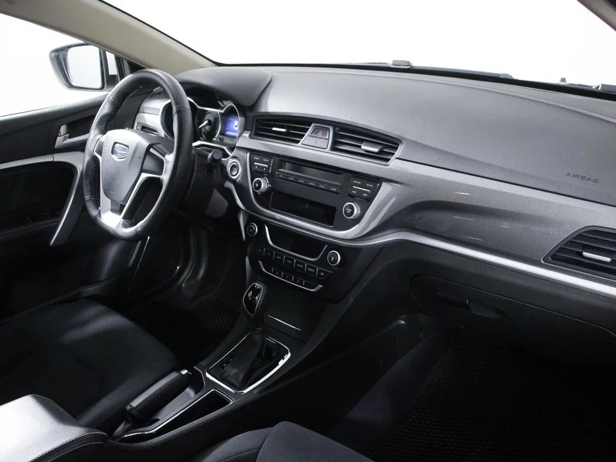 Geely Emgrand 7