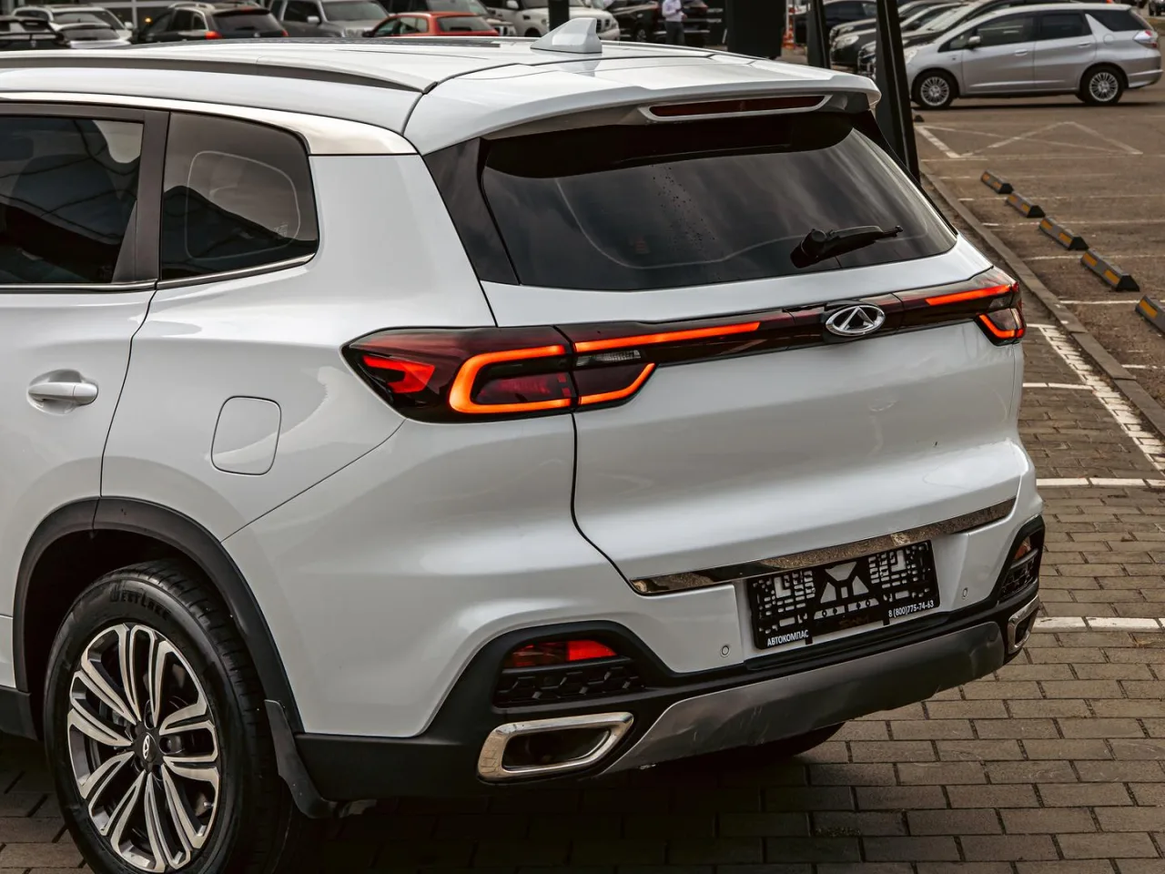 Chery Tiggo 8