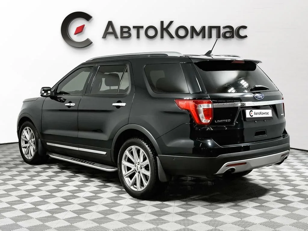 Ford Explorer