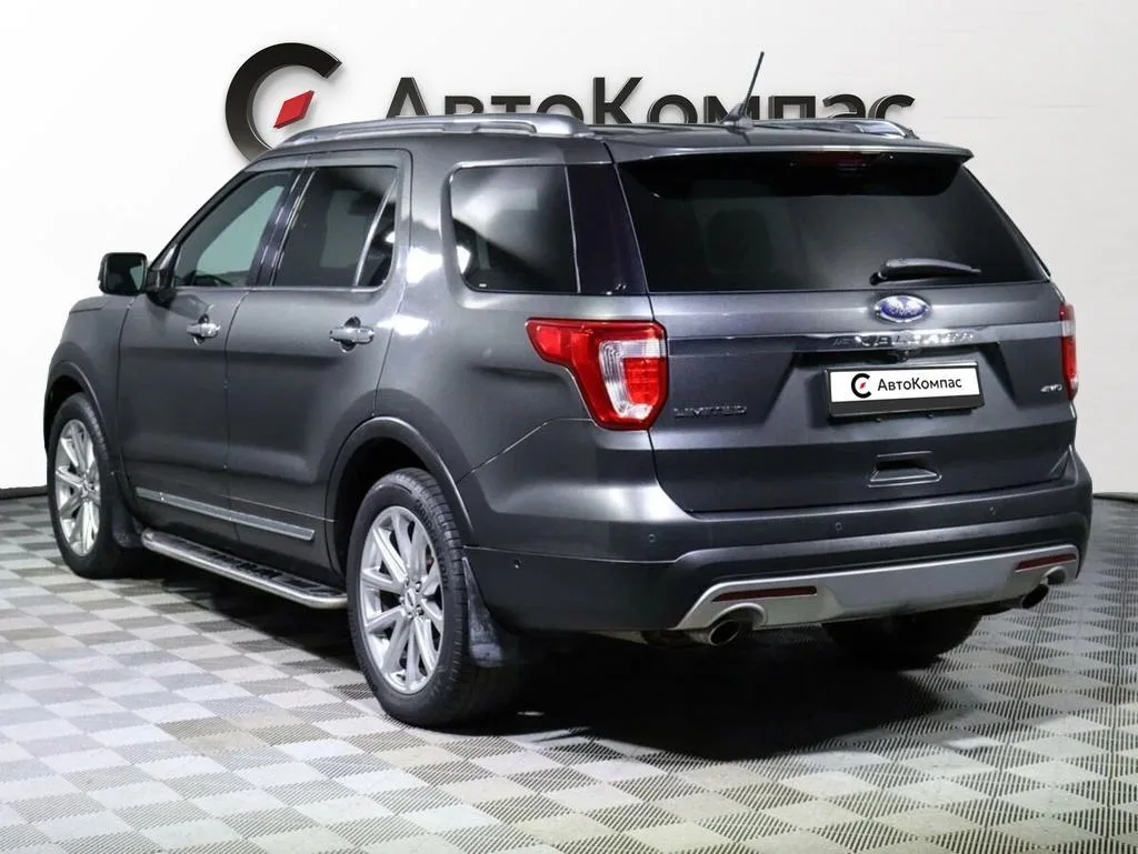 Ford Explorer