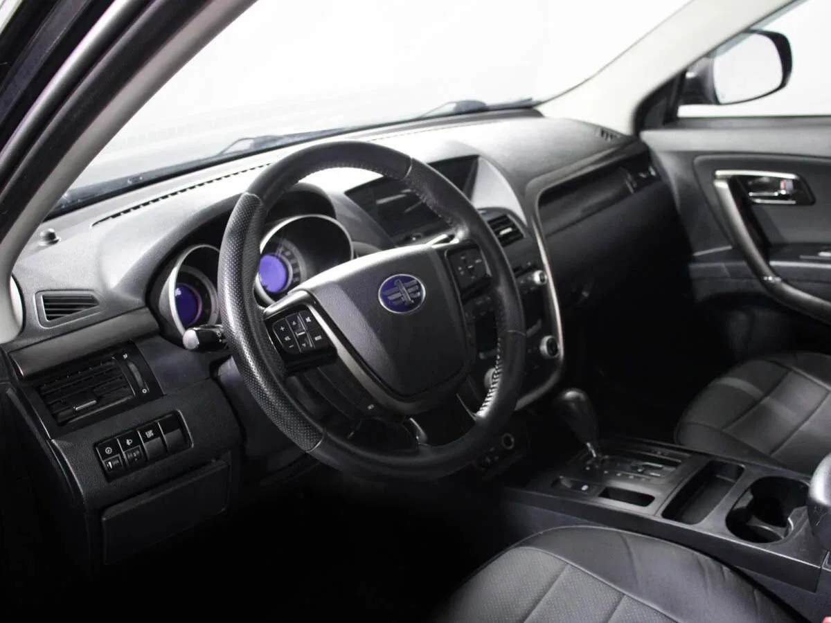 FAW Besturn X80