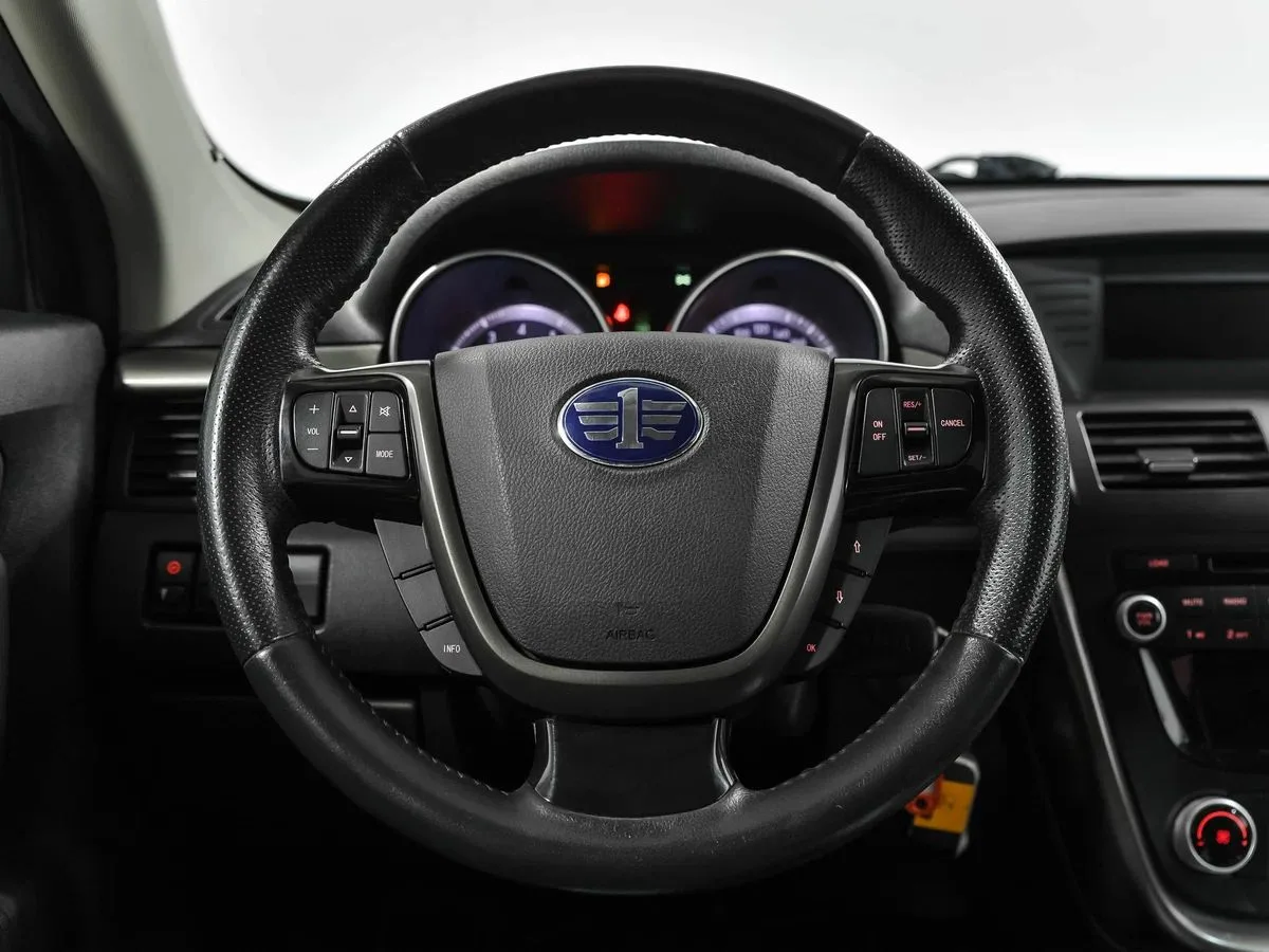 FAW Besturn X80