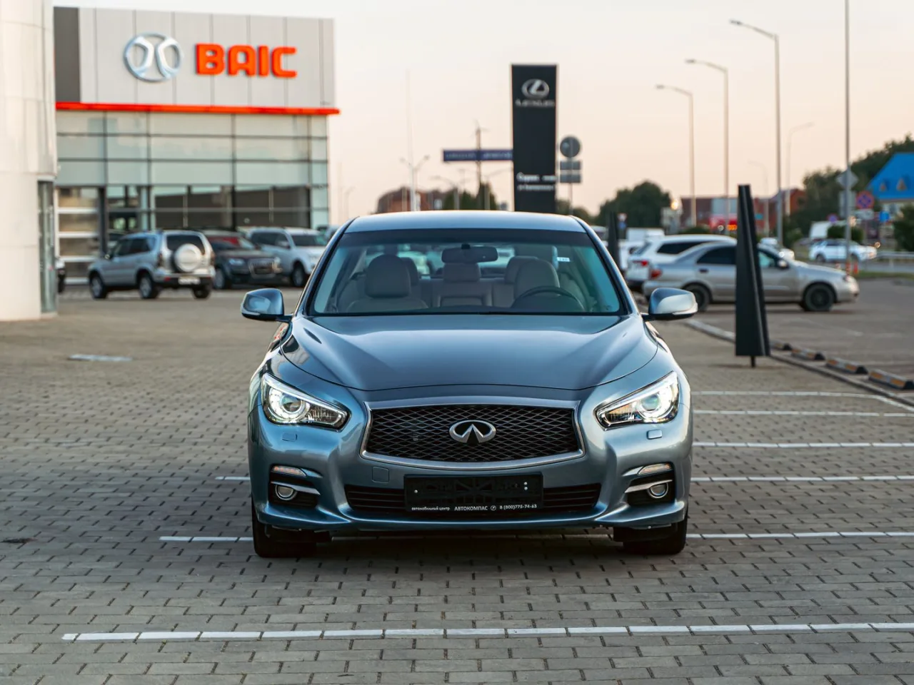 Infiniti Q50