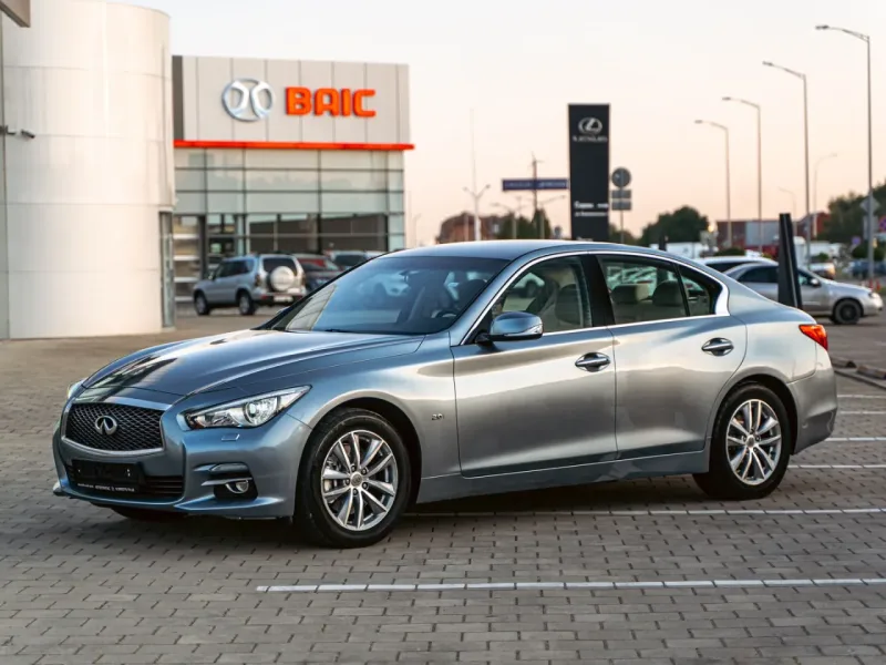 Infiniti Q50 2017