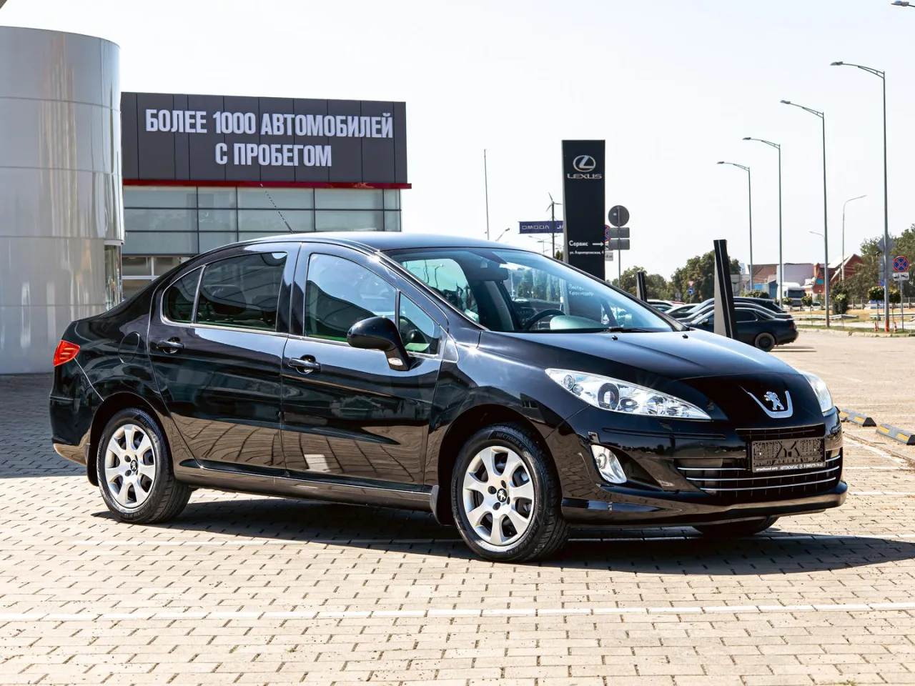 Peugeot 408