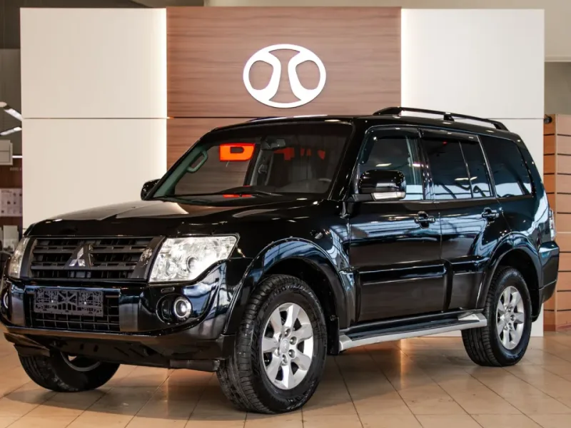 Mitsubishi Pajero 2014